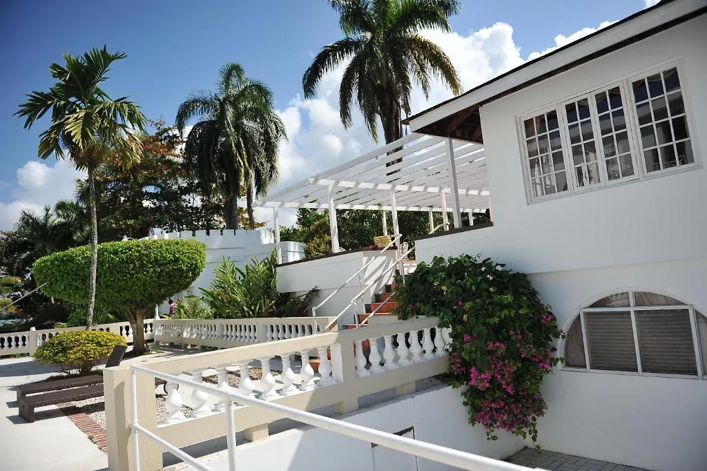 Syrynity Palace Hotel Montego Bay